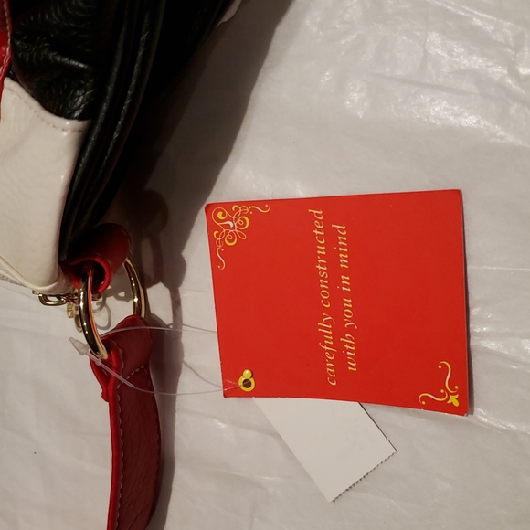 SOUTH POLE Shoulder Handbag New Vegan Pebbled Leather NWT White Black Red 🎉HP🎉 - Picture 6 of 15